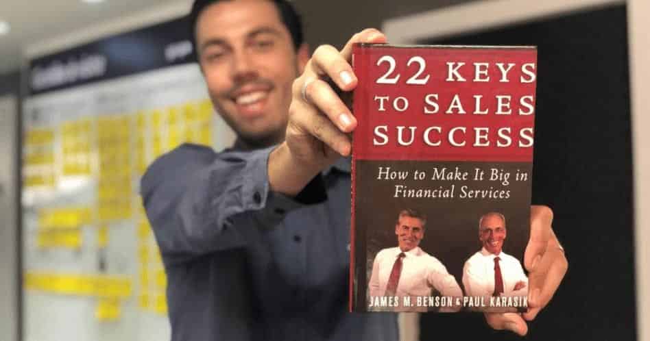 Livro 22 Keys to Sales Success - James Benson, Paul Karasik